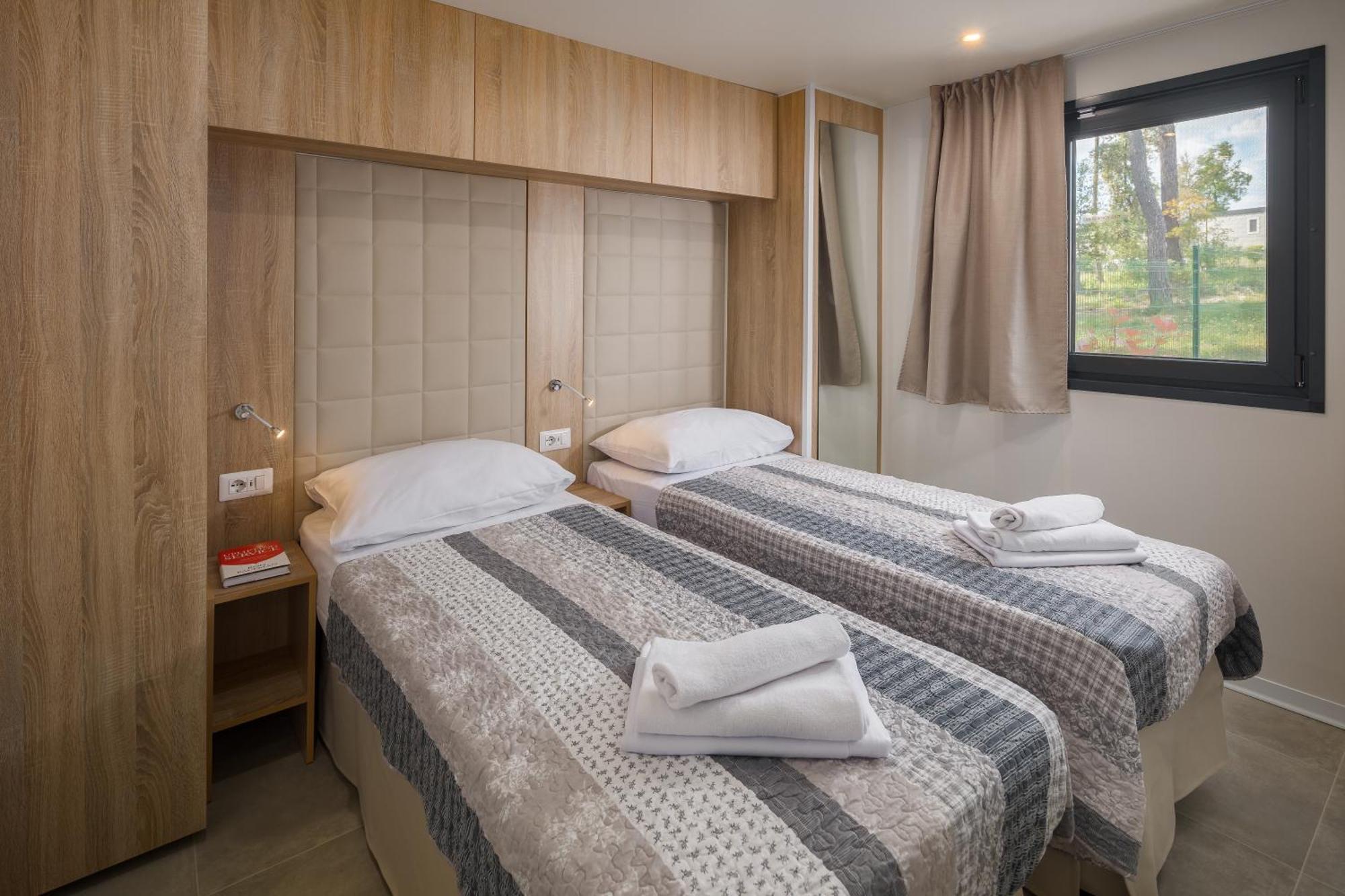 Premium Camping Homes Santa Marina, Lanterna Tar-Vabriga Buitenkant foto