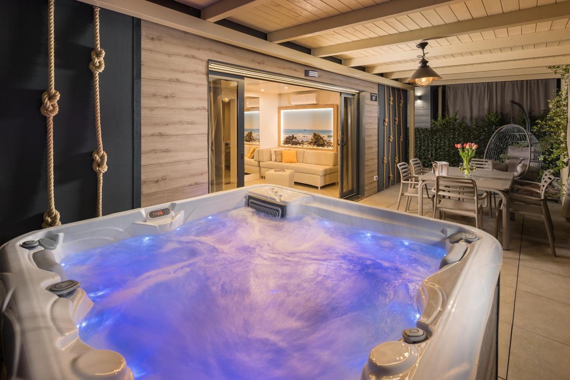 Premium Camping Homes Santa Marina, Lanterna Tar-Vabriga Buitenkant foto