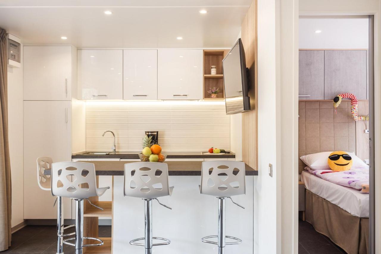 Premium Camping Homes Santa Marina, Lanterna Tar-Vabriga Buitenkant foto