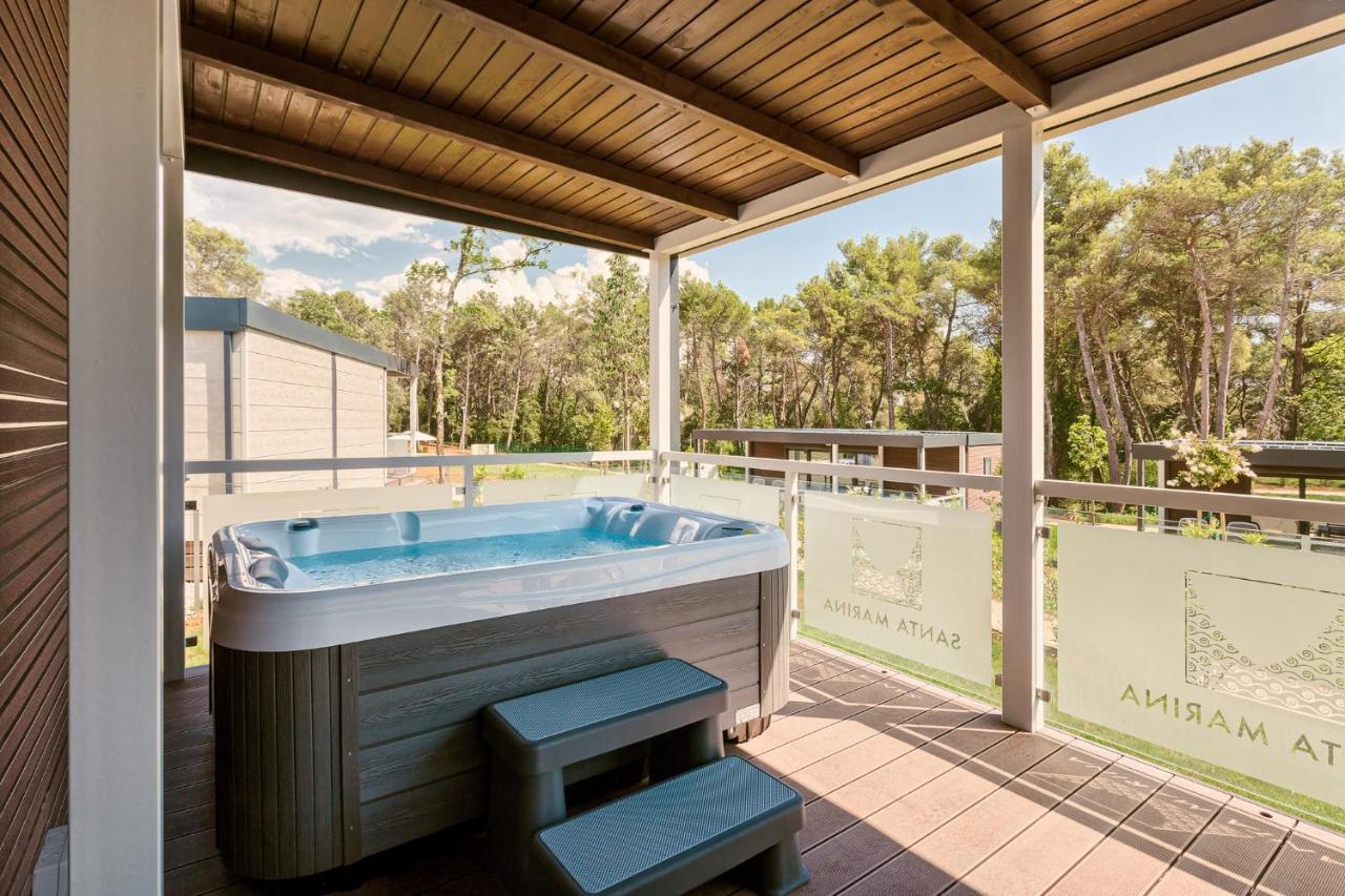 Premium Camping Homes Santa Marina, Lanterna Tar-Vabriga Buitenkant foto