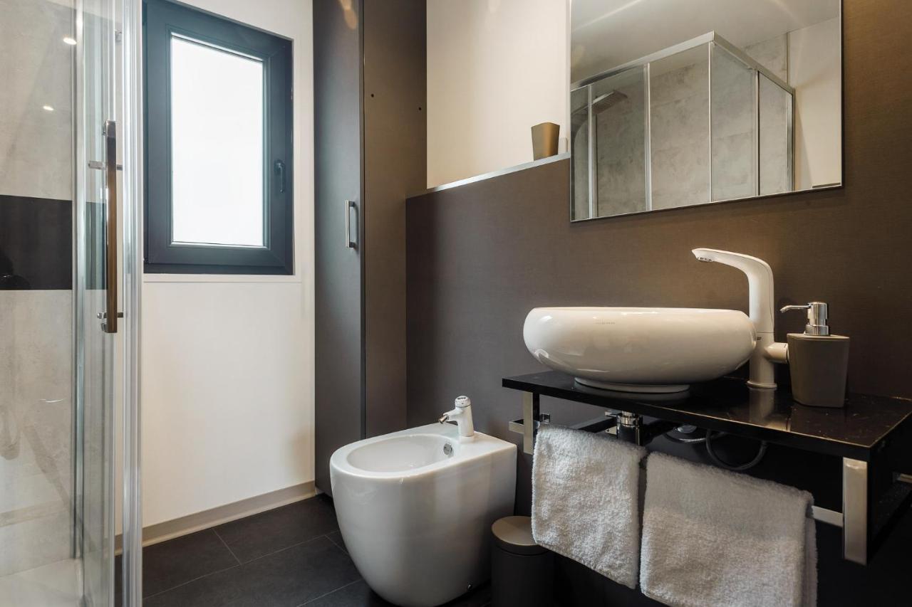 Premium Camping Homes Santa Marina, Lanterna Tar-Vabriga Buitenkant foto